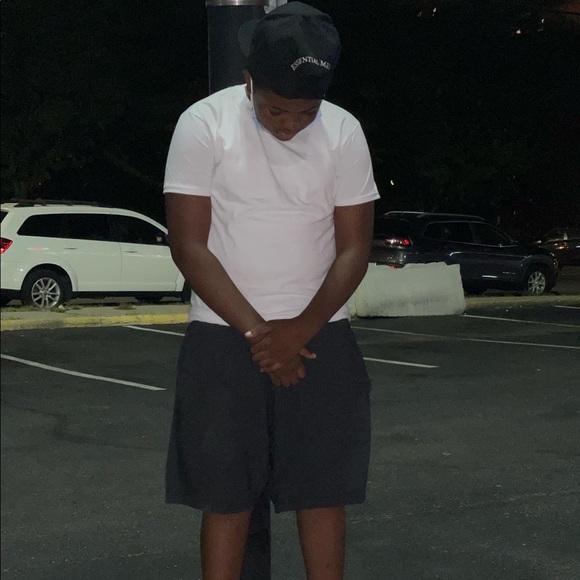 Meet your Posher, Tyler - Picture 1 of 1